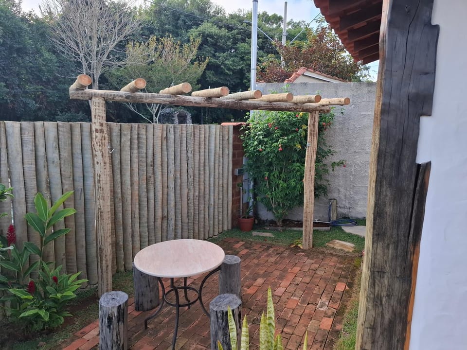 Chalé Cores da Mata Inaugurado recente - novinho House in Carrancas