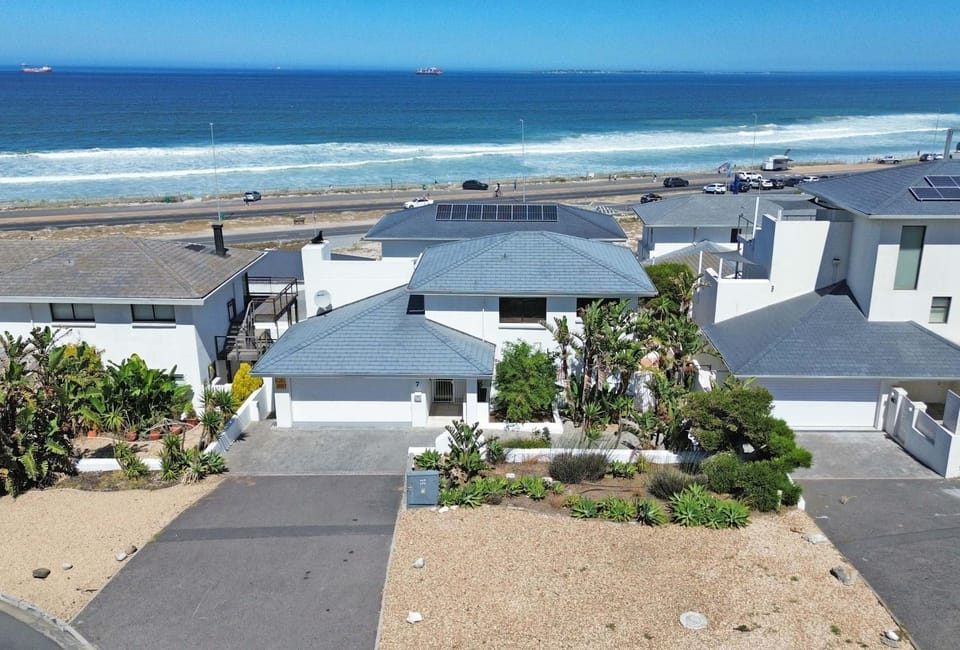 Property building, Beach, Sea view