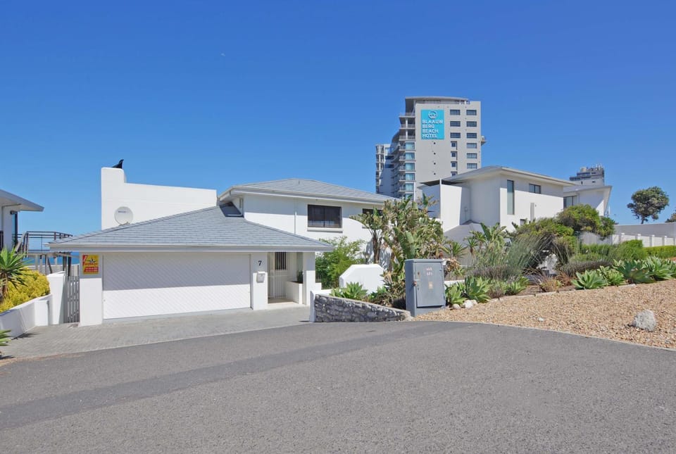 Property building, Street view