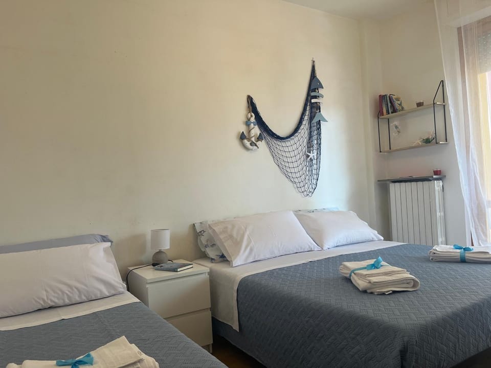 Two steps from the sea - PSG Apartment in Porto San Giorgio