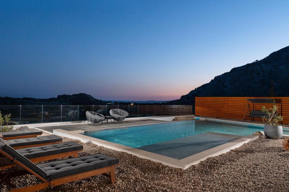 Natural landscape, Mountain view, Pool view, Swimming pool, Sunrise, sunbed