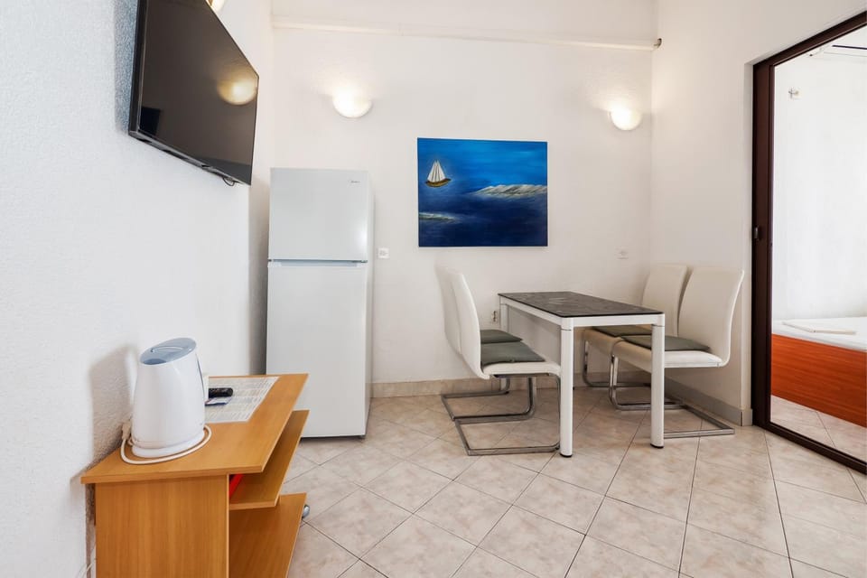 PISAK APARTMENT SEA VIEw7 Apartment in Split-Dalmatia County