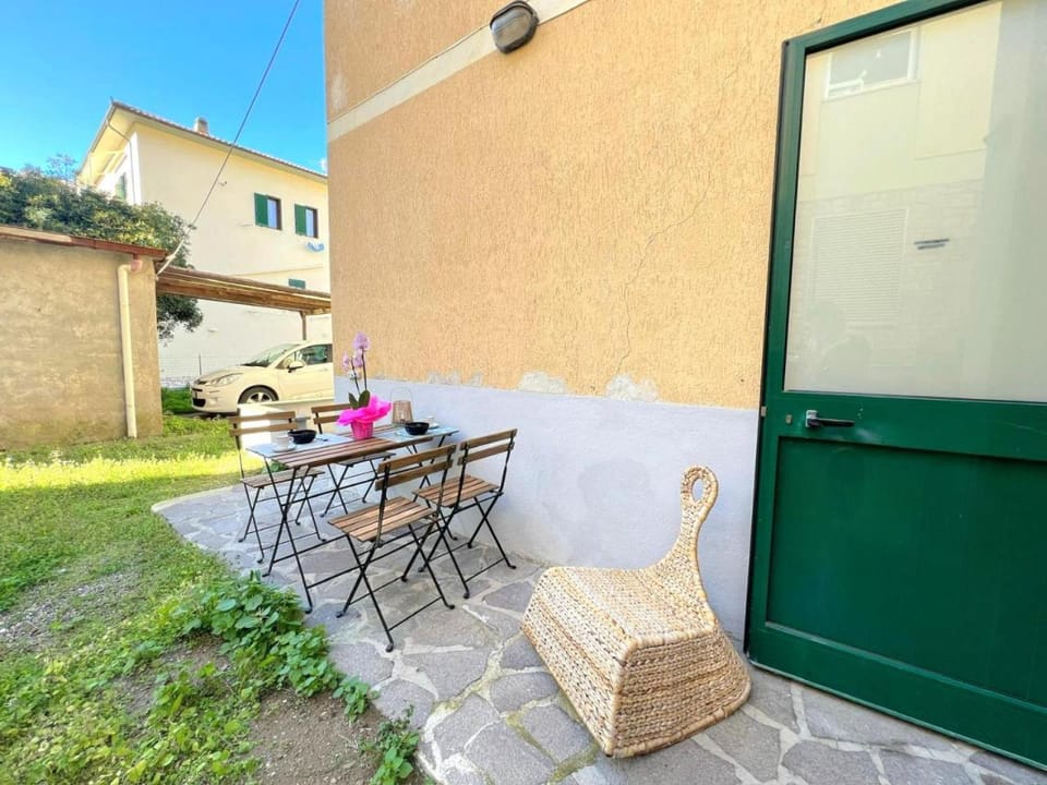 Property building, Garden