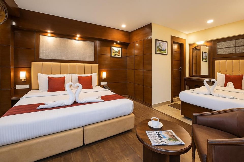 Photo of the whole room, Bedroom
