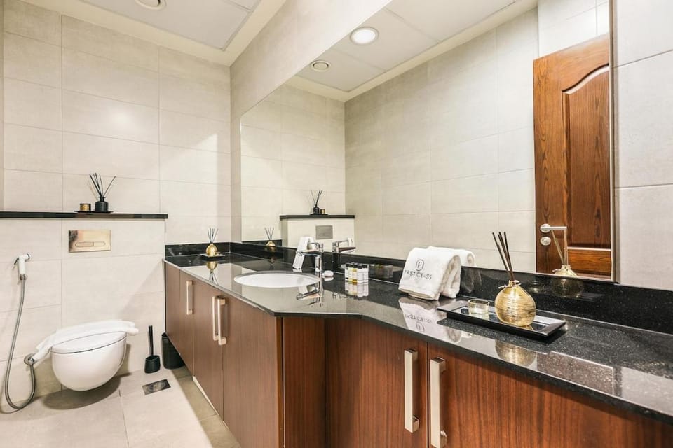 Stylish 4BR Family Villa Easy Access to Dubai Marina & Expo City Apartment in Dubai