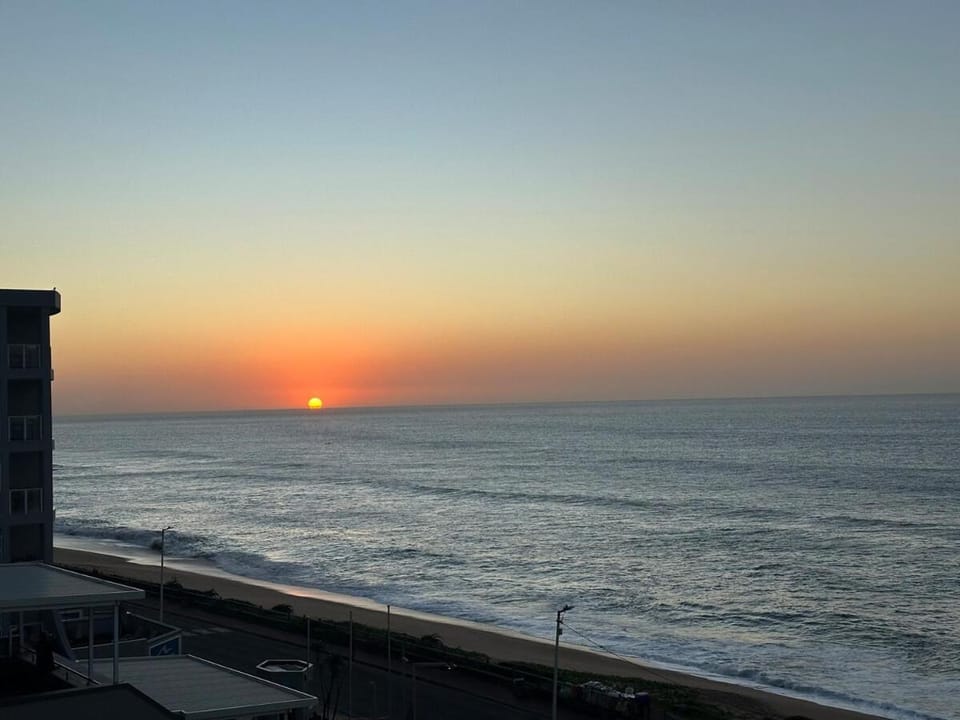Beach Side Bliss at Perna Perna Apartment in KwaZulu-Natal