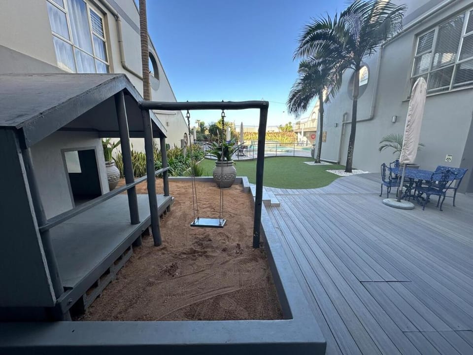 Beach Side Bliss at Perna Perna Apartment in KwaZulu-Natal