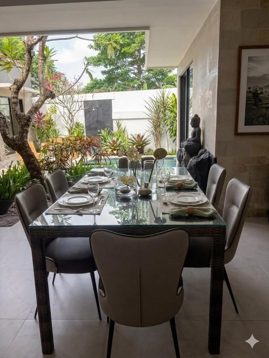 Villa La Casa Ayana Canggu Berawa Villa in North Kuta