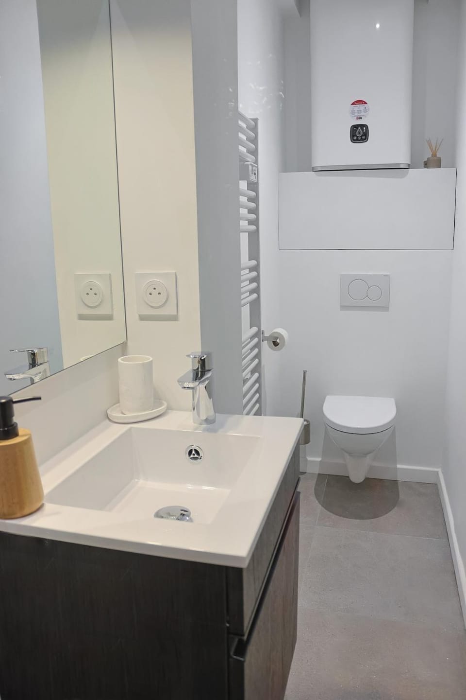 Toilet, Bathroom