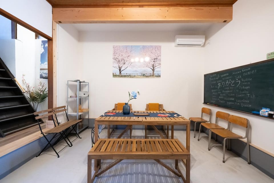 arigatouya 3 minutes by car to Chichibugahama Beach Renovate pet OK Free parking Seven beds Limited to one group per day Private lodging Apartment in Japan