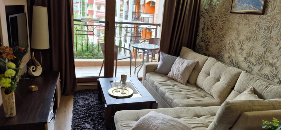 Patrick's apartments - Harmony Palace Apartment in Sunny Beach