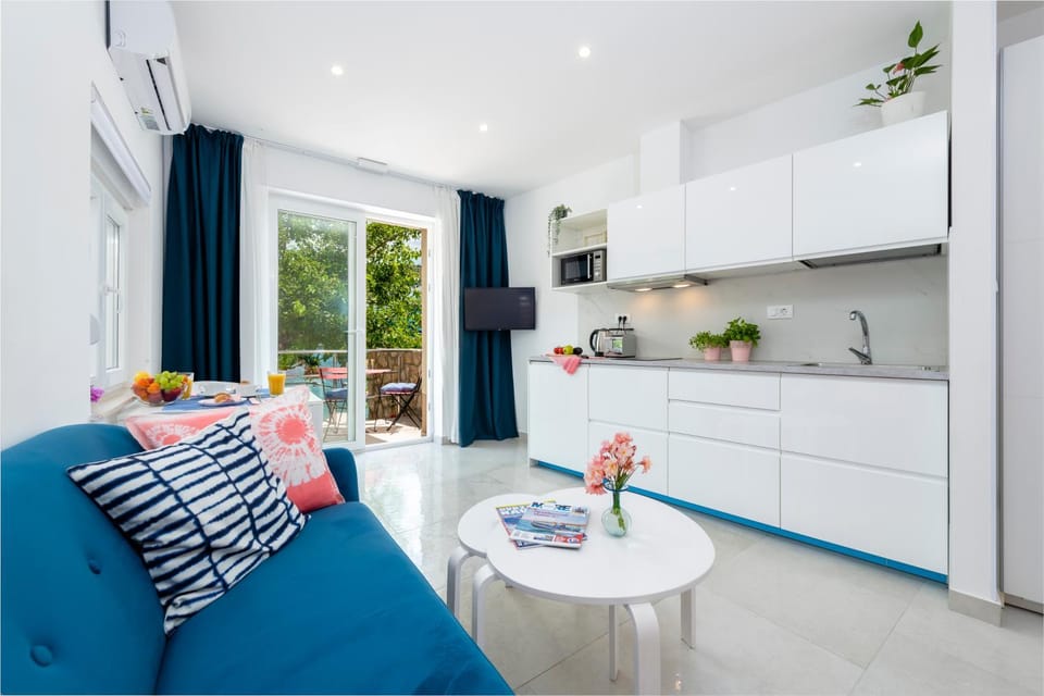 Living room, kitchen