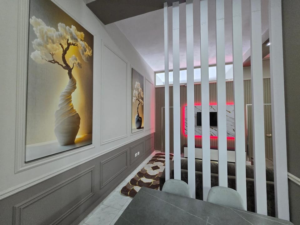 Royal Harbor View Lux 4-Bedroom Waterfront Residence Apartment in Tirana County, Albania