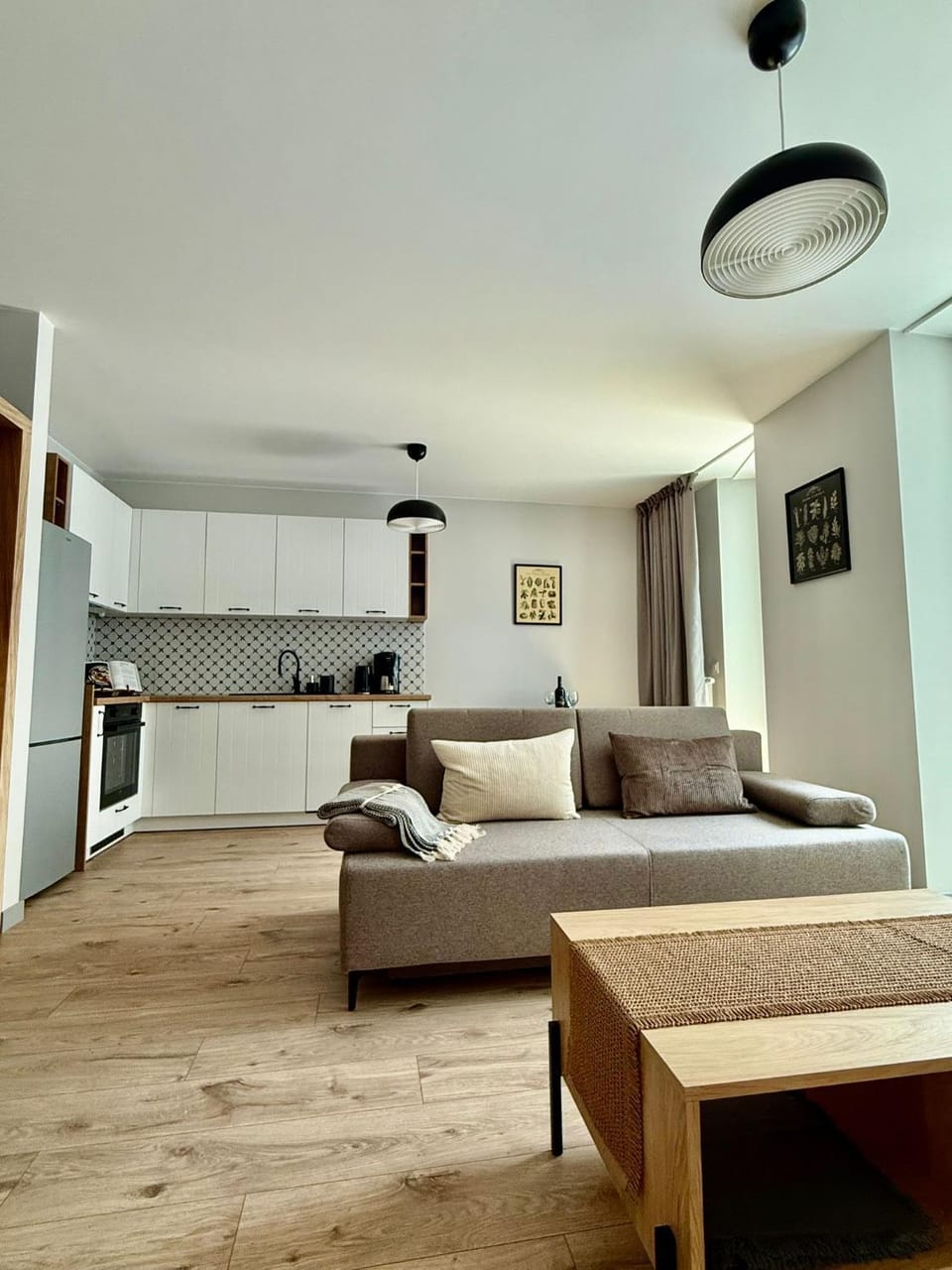 EASY RENT- Reduta 120, 2 Bedroom, Faktura Apartment in Masovian Voivodeship