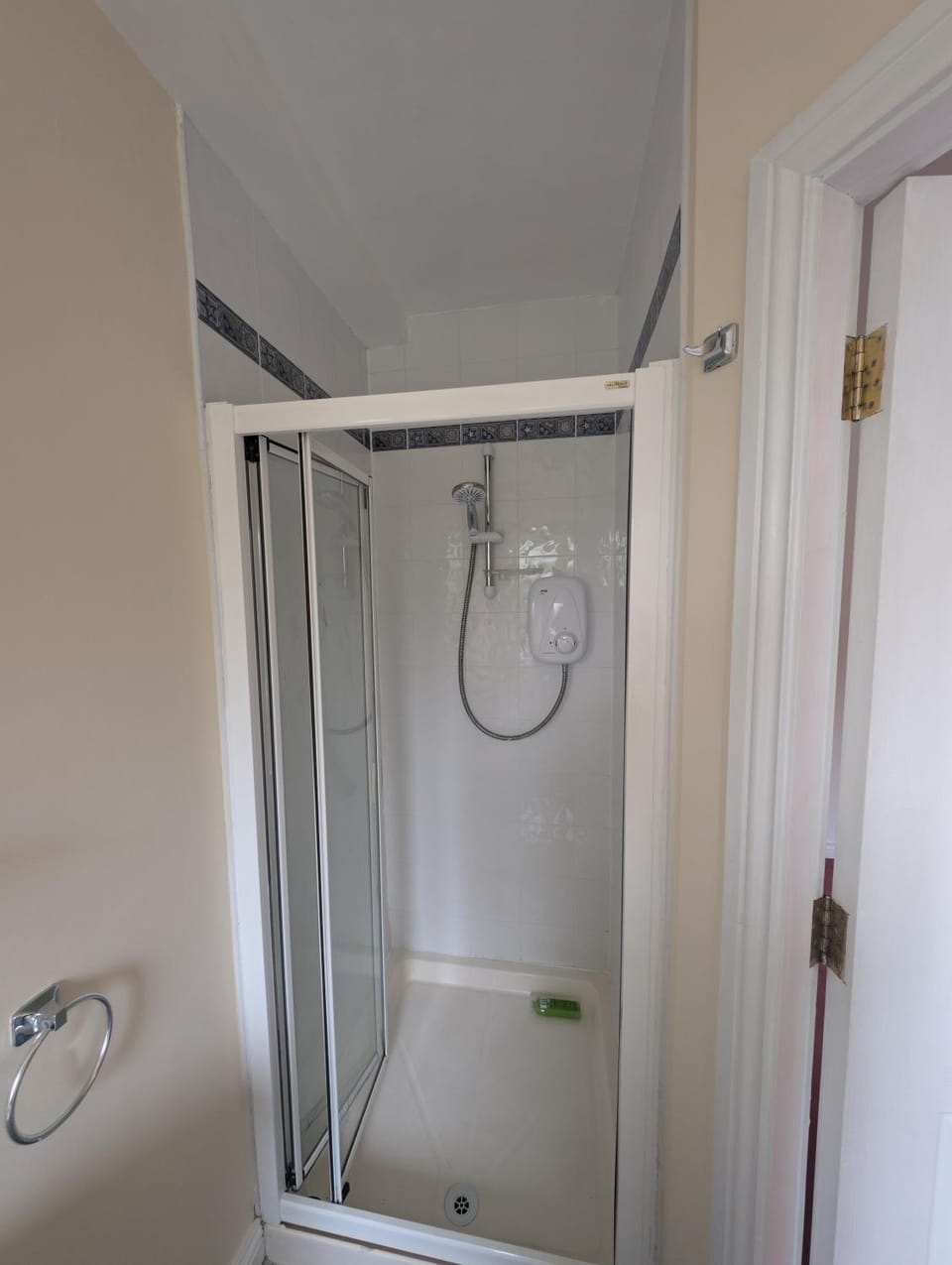 Large 4 Bedroom 5 Bathroom Property House in Galway