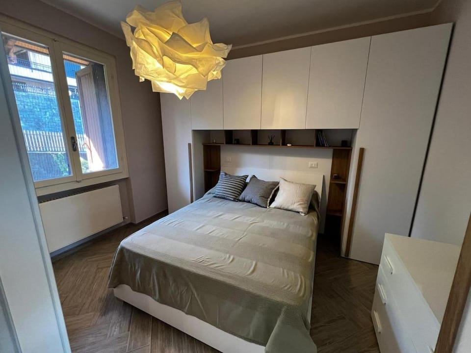 New Cozy Stay with Lakeview Apartment in Canton of Ticino