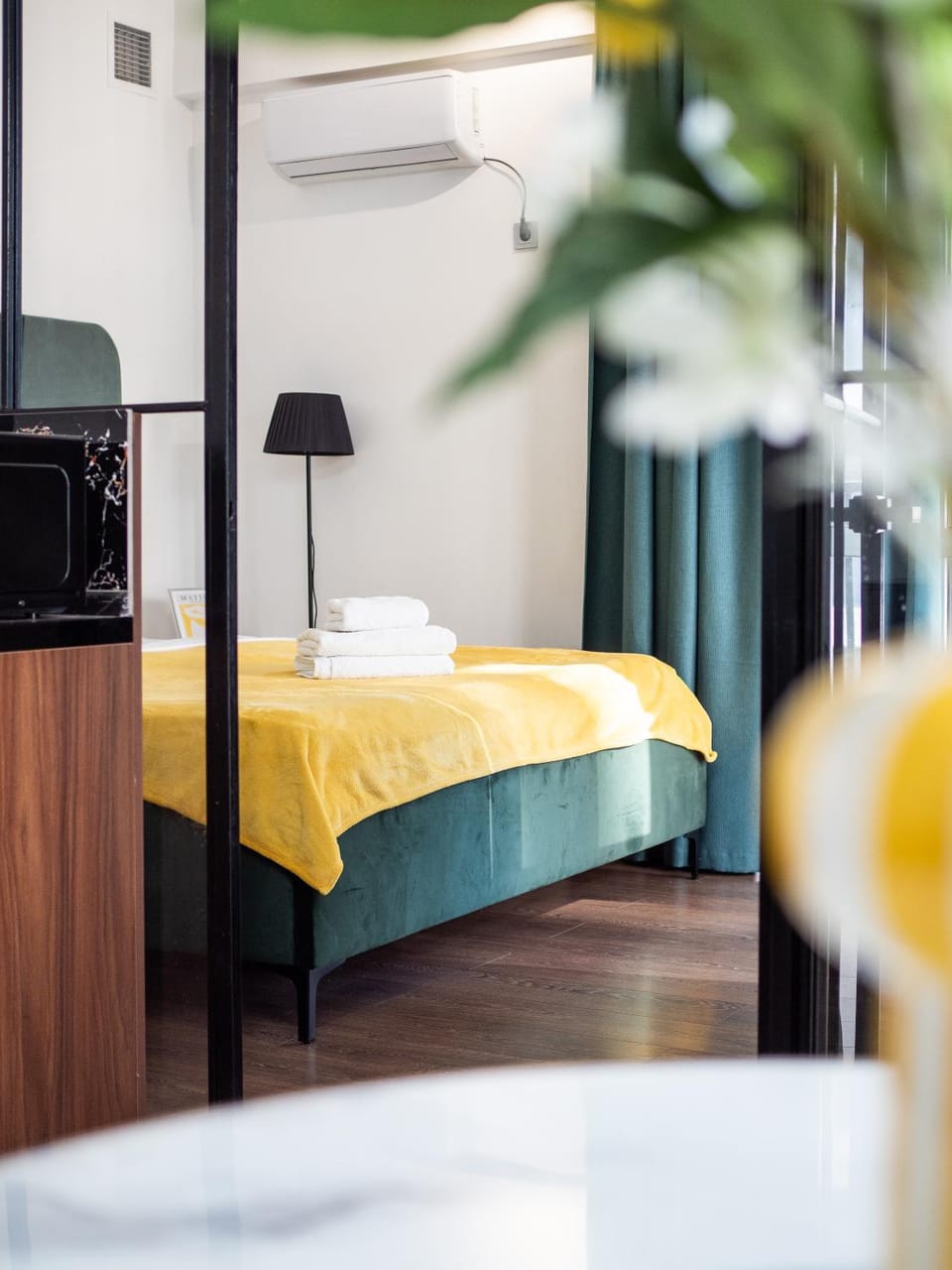1-комнатная квартира с балконом в ЖК Бизнес класса возле МЕГИ 130, 115 Apartment in Almaty