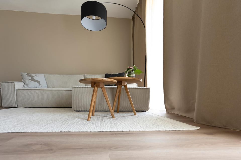Living room, Photo of the whole room, Seating area