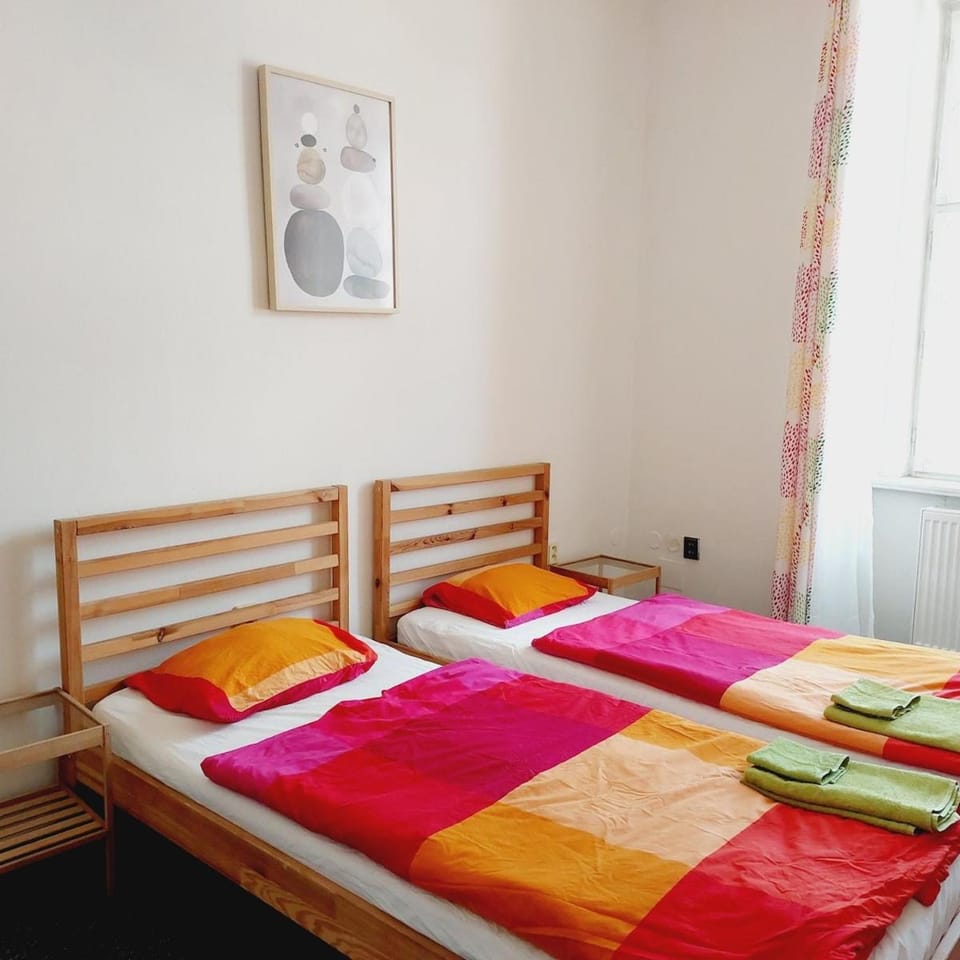 Just 3 min Walk Old Town Center private room A Vacation rental in Prague