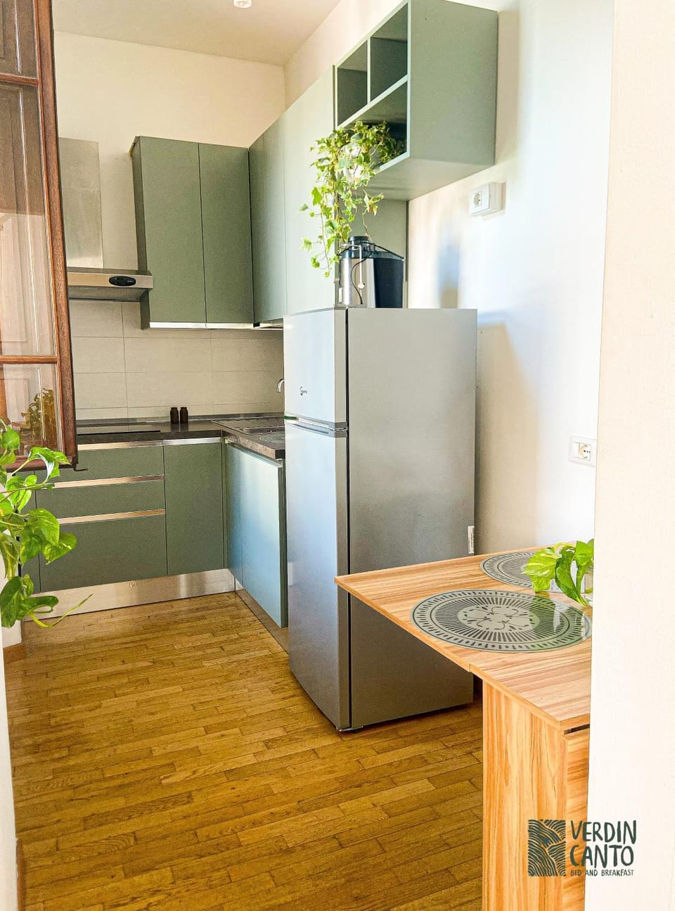 Kitchen or kitchenette, stove, kitchen