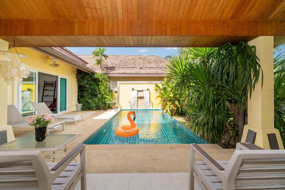 Patio, Day, Natural landscape, Seating area, Pool view, Swimming pool, sunbed