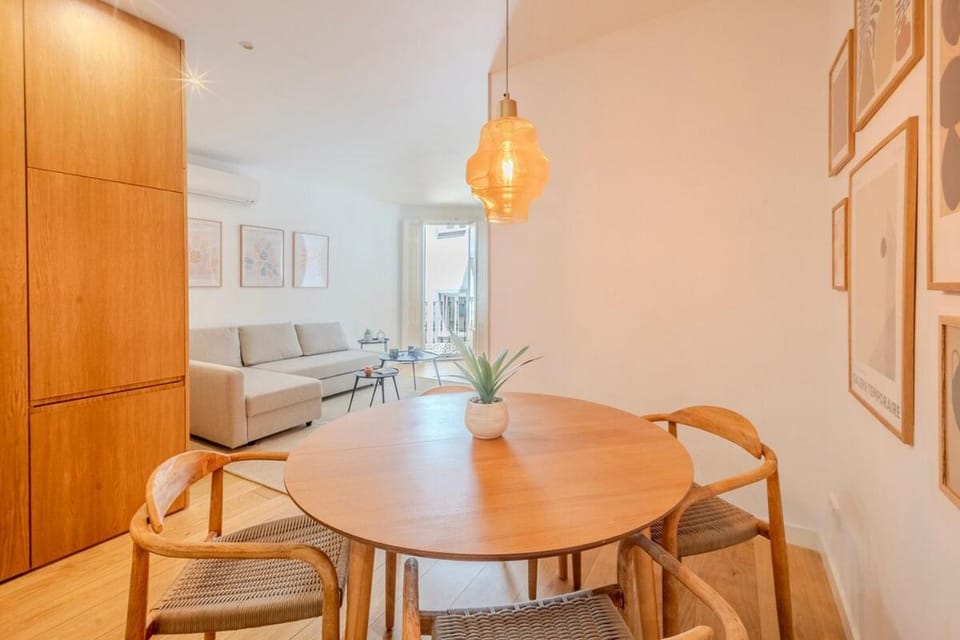 Living room, Seating area, Dining area, wardrobe