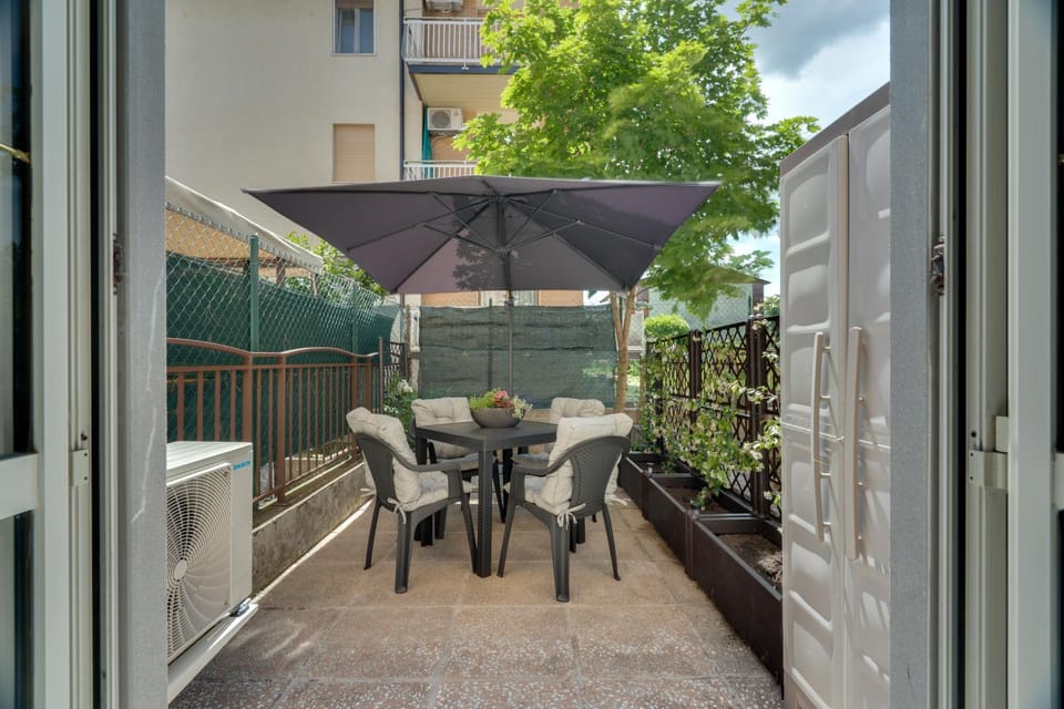 Patio, Day, Garden view