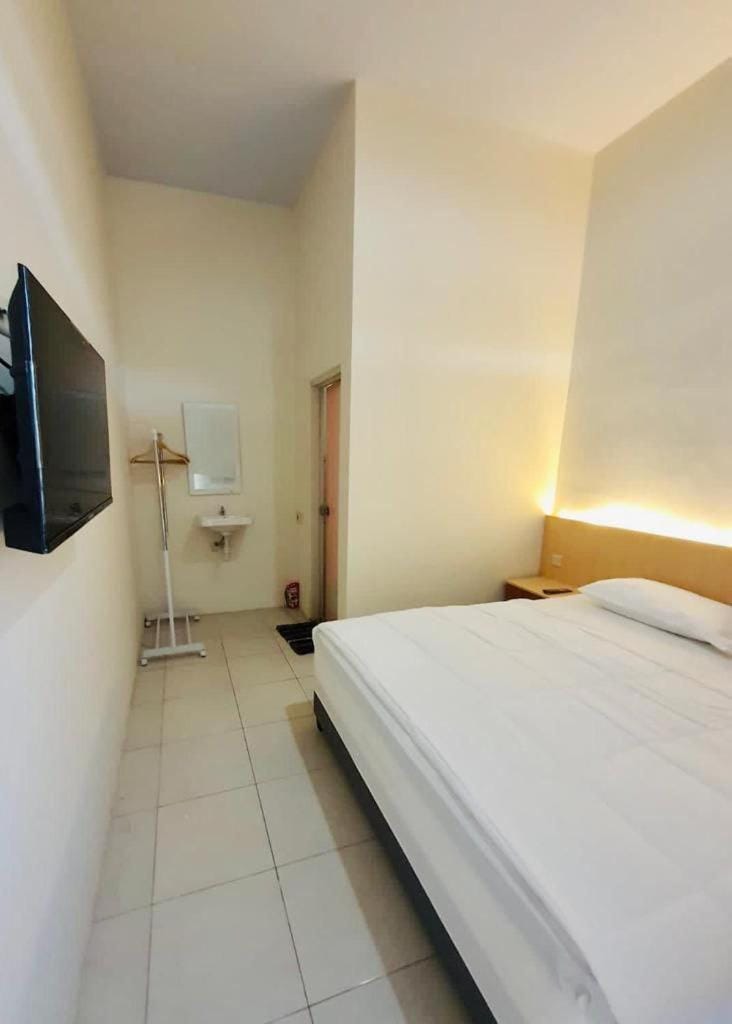 Rumah Inap Pesanggrahan Bed and Breakfast in East Java