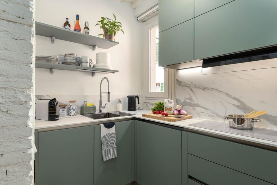 Kitchen or kitchenette, Living room