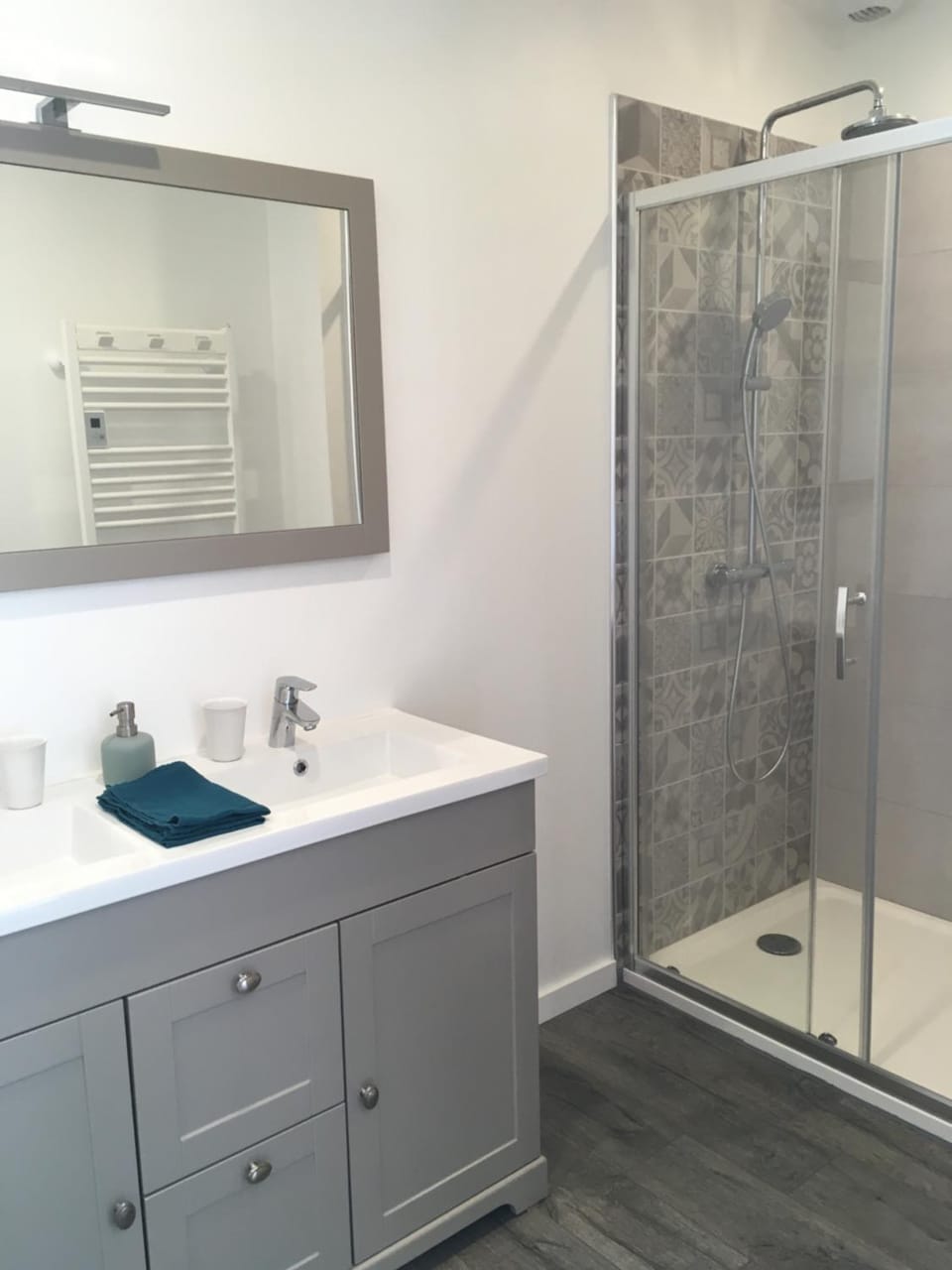 Shower, Bathroom