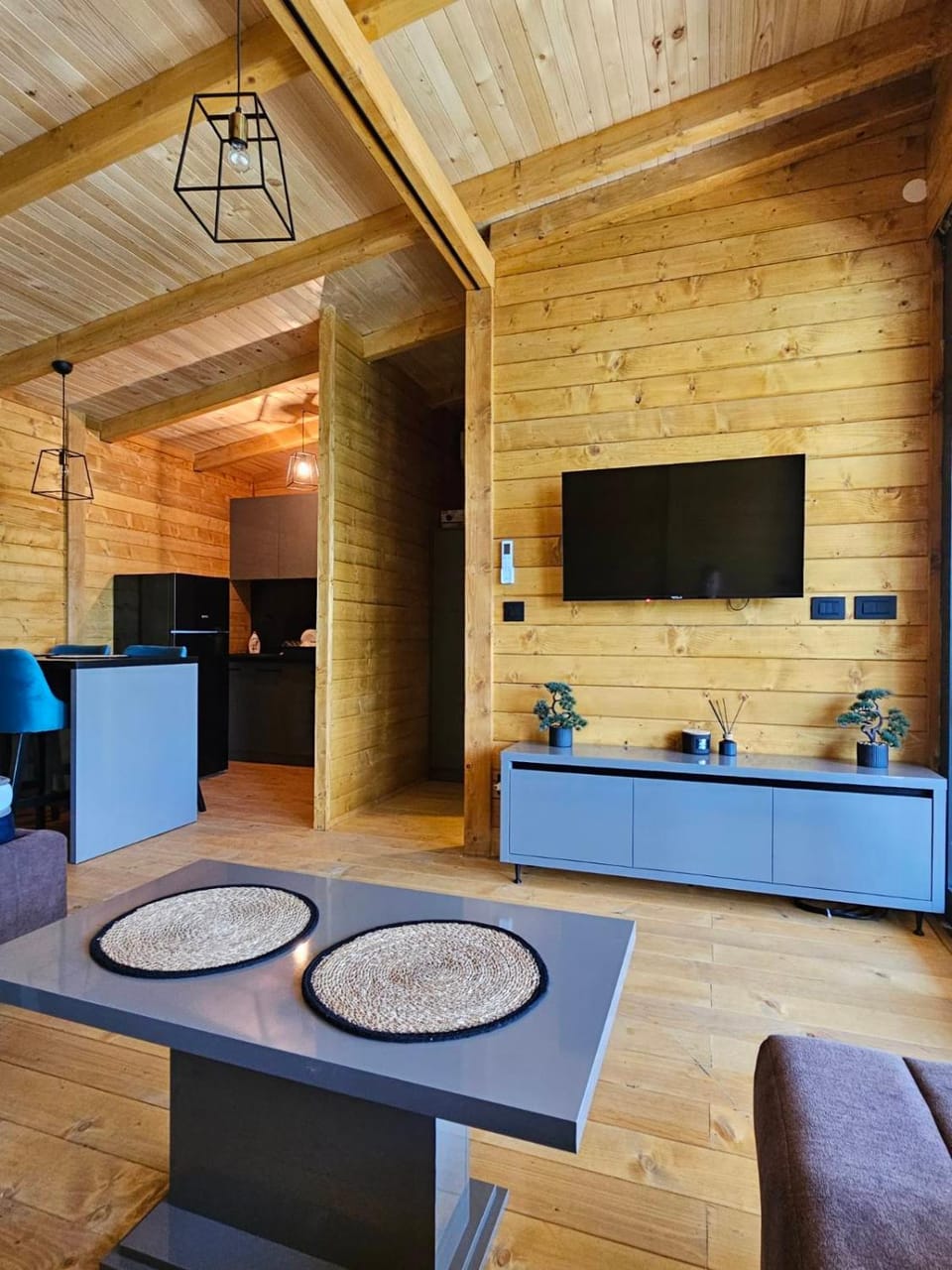 Villa Razlicak - Jezero Lake Perucac Villa in Zlatibor District, Serbia