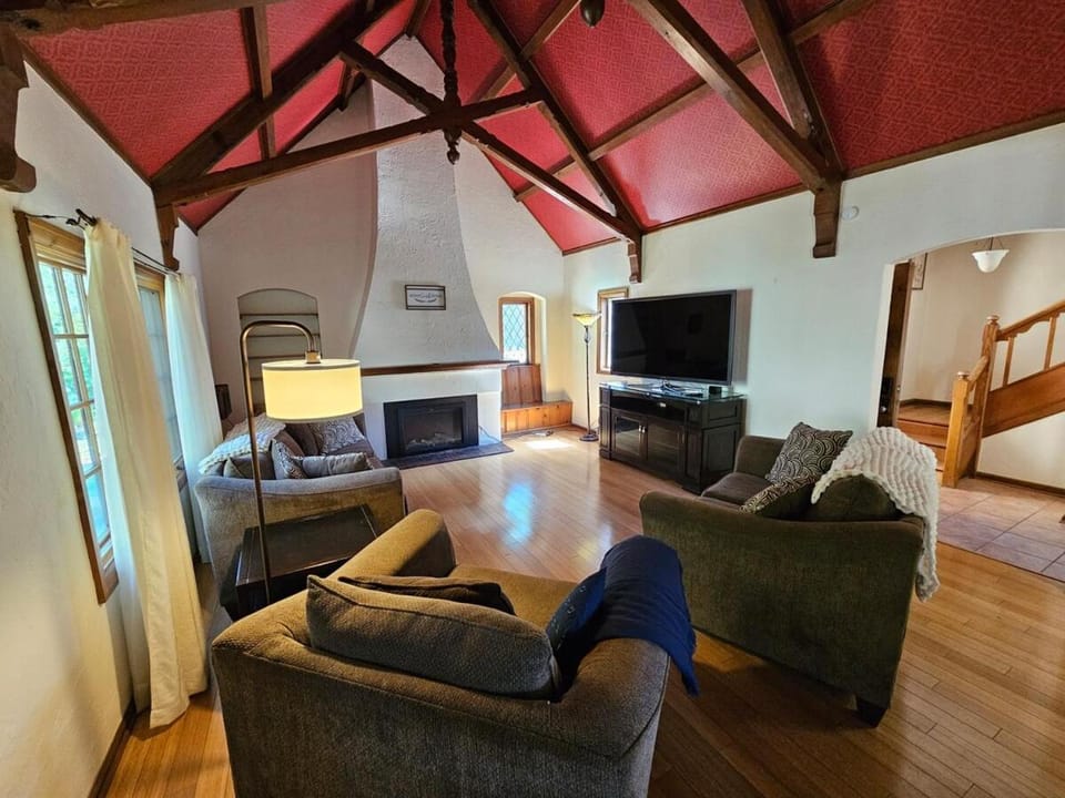 TV and multimedia, Living room