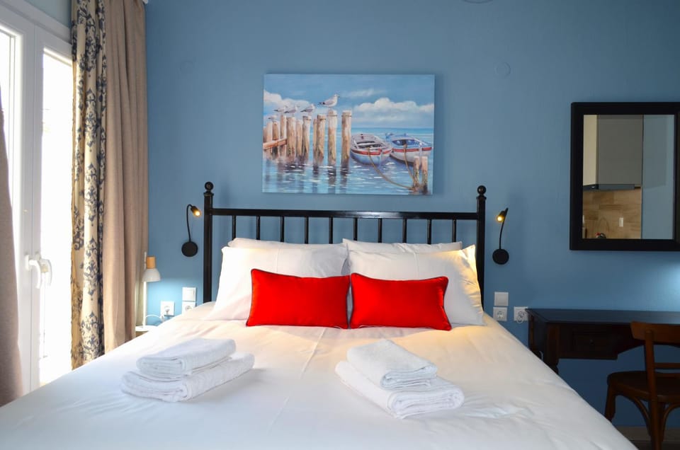 Bed, Decorative detail