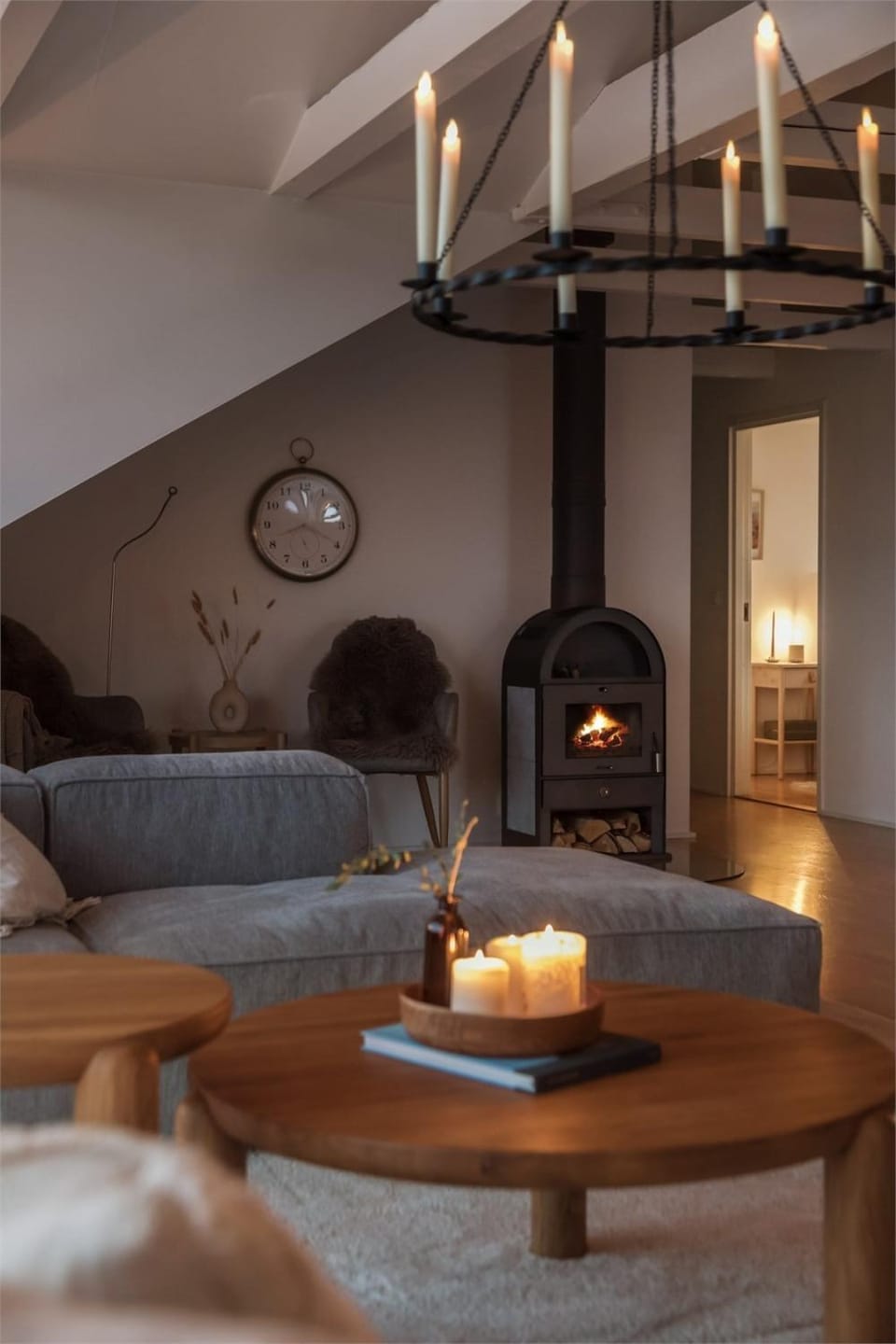 Living room, Seating area