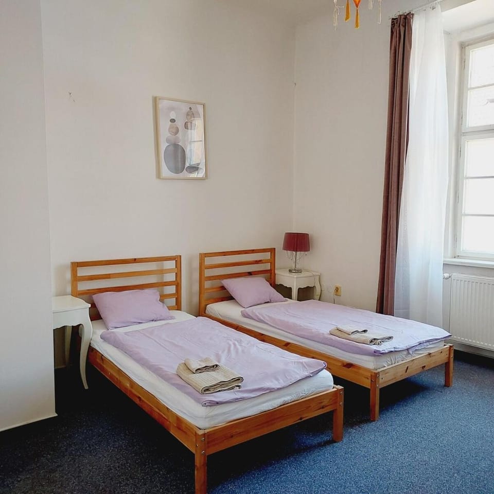 Just 3 min Walk Old Town Center private room B Vacation rental in Prague