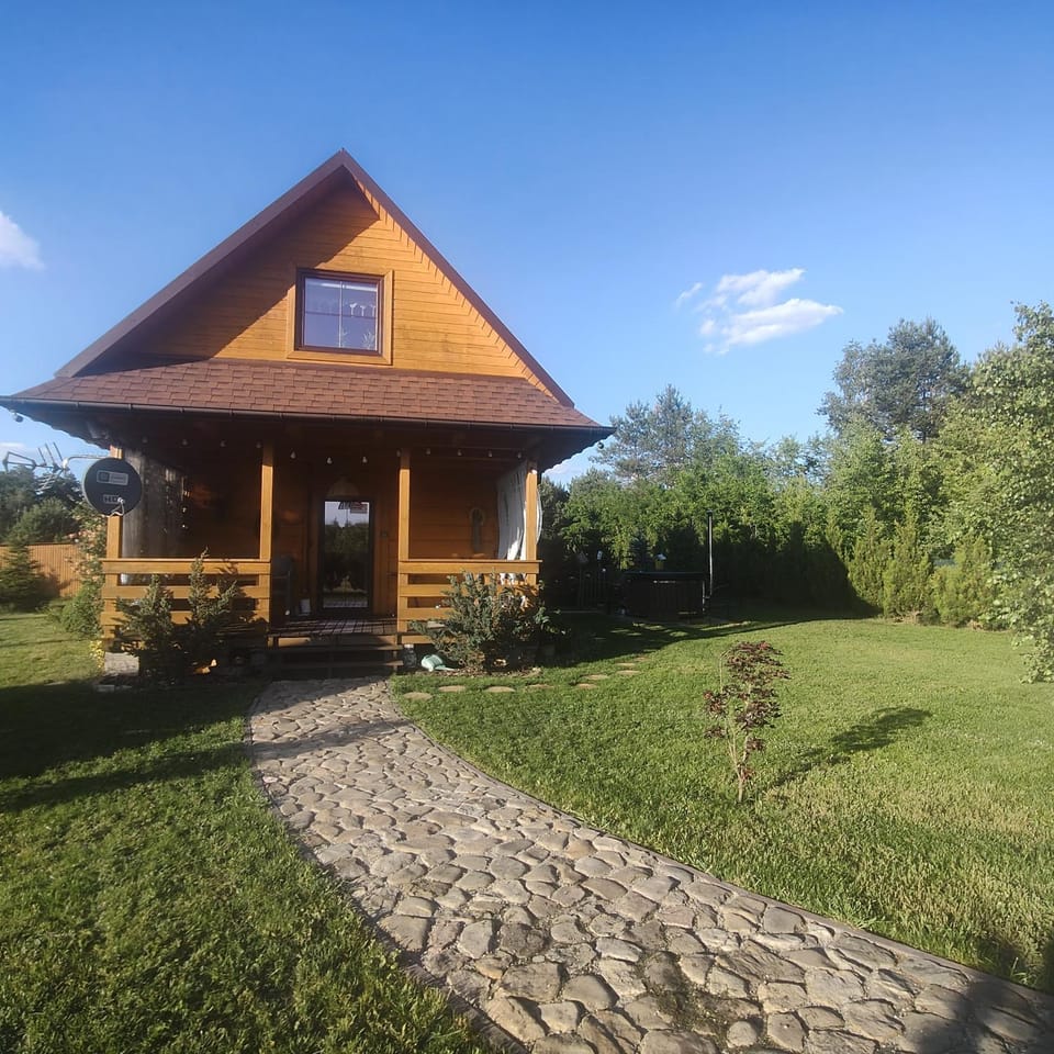 Jałowcowe Zacisze House in Masovian Voivodeship