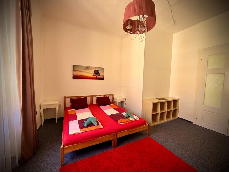 Just 3 min Walk Old Town Center private room C Vacation rental in Prague