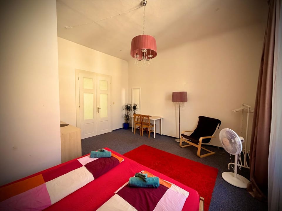 Just 3 min Walk Old Town Center private room C Vacation rental in Prague