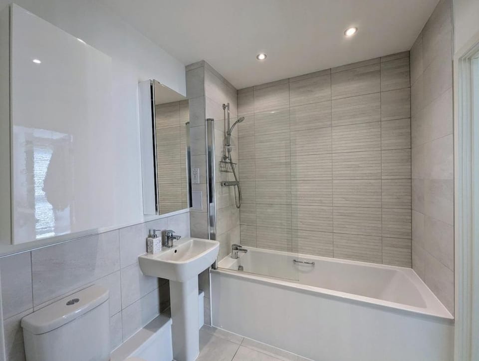 Surrey Quays apartment near Greenland dock Apartment in London Borough of Southwark