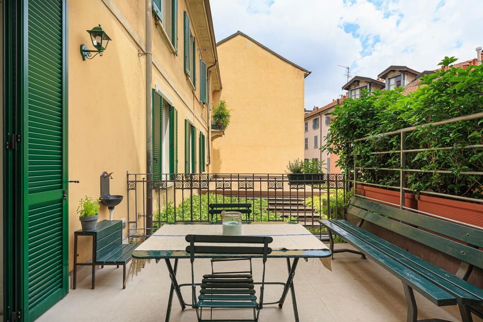 Balcony/Terrace, Dining area