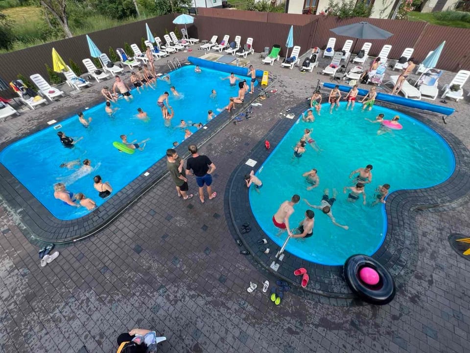 Pool view, Swimming pool, sunbed
