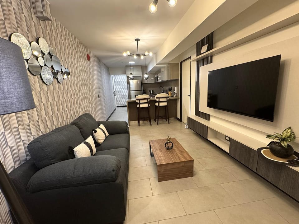 TV and multimedia, Living room, Dining area
