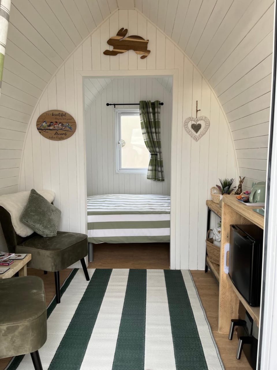 Robins rest Chalet in Sedgemoor