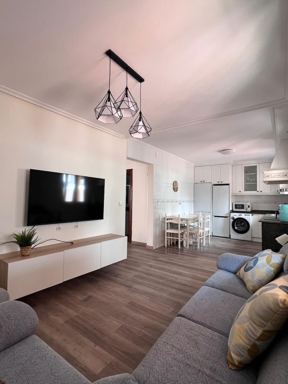 Communal lounge/ TV room, Living room