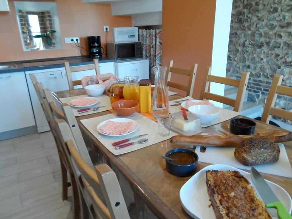 Kitchen or kitchenette, Breakfast, Buffet breakfast, Internal: Not applicable to any particular room