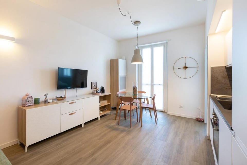 Milano Navigli Charm - Cozy & Central Apartment in Milan