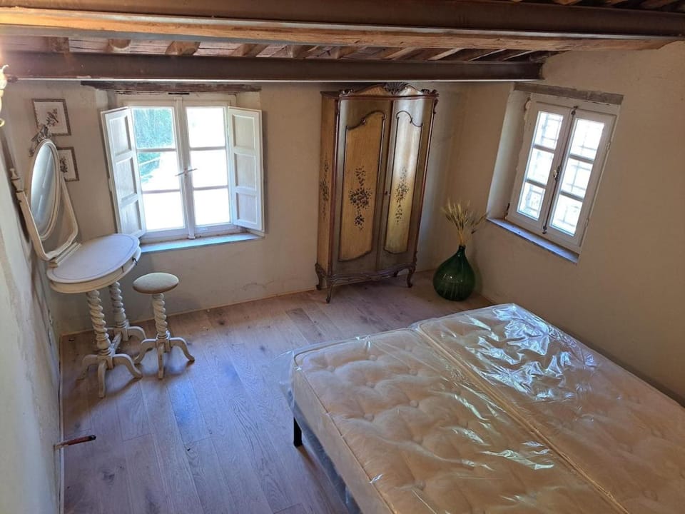 Il Borgo sulla Visona, 4 rooms Villa in Capannori