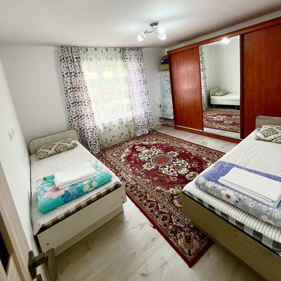 Bed, Photo of the whole room, Bedroom, wardrobe