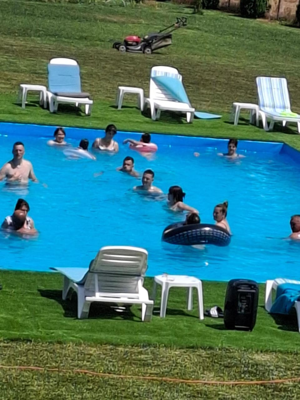 Natural landscape, Garden, Pool view, Swimming pool, furniture, sunbed