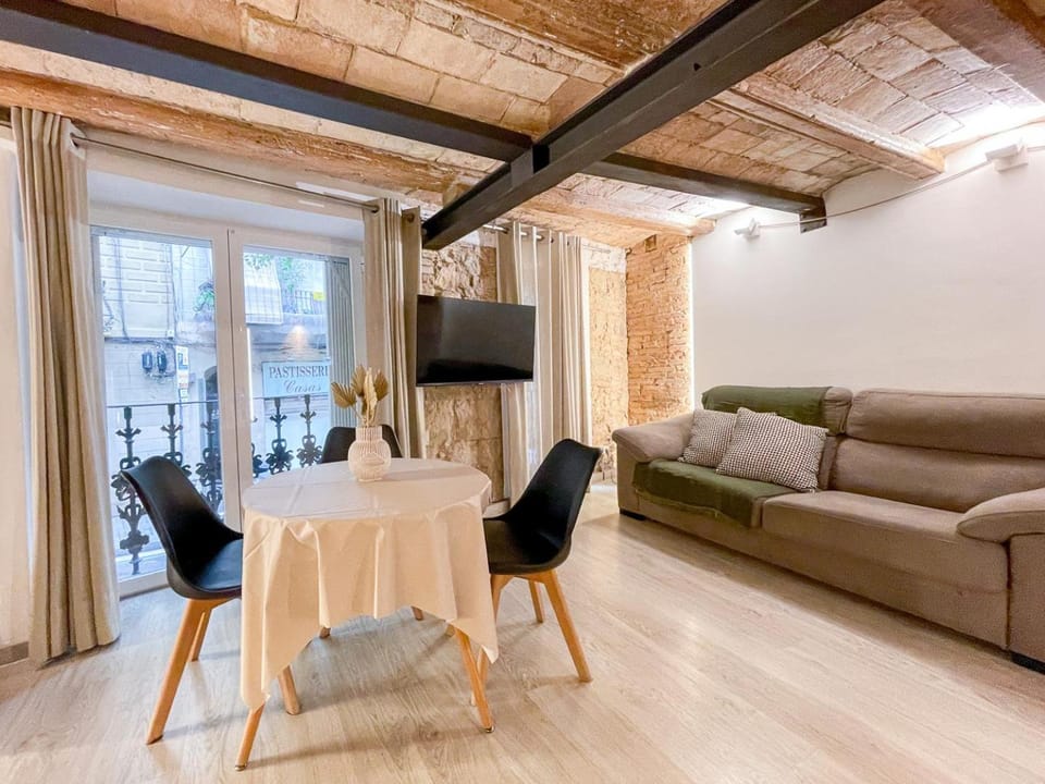Barcelona Touch Apartments - Creu dels Molers Apartment in Barcelona